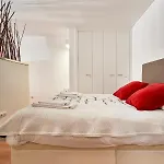 Διαμέρισμα Renovated Charming Apartment, By Timecooler *