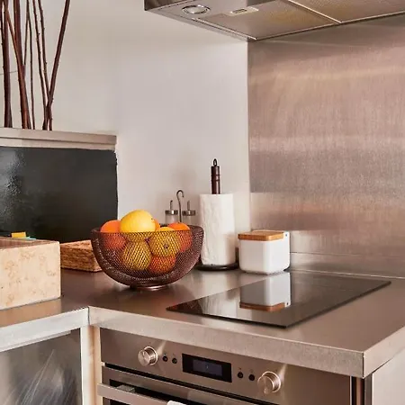 Renovated Charming Apartment, By Timecooler Apartment Lisbon