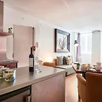 Apartmán Renovated Charming Apartment, By Timecooler Lisboa